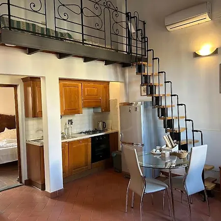 Leo's Place, Cozy Centre Apartament