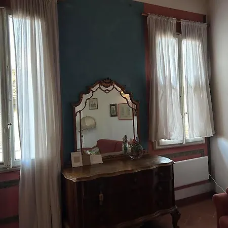 Leo's Place, Cozy Centre Apartament Florencja